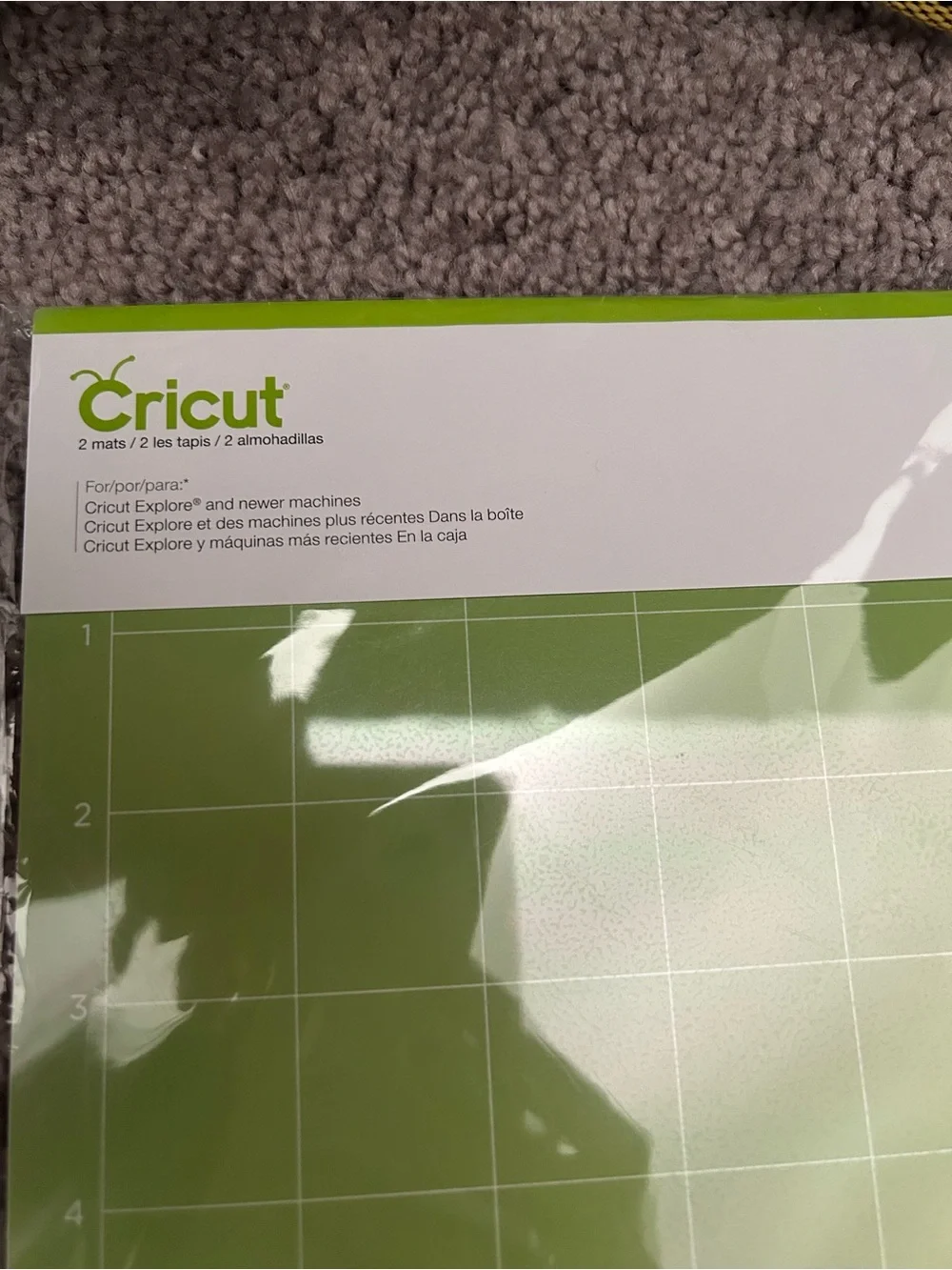 Cricut Light Green StandardGrip Cutting Mat for Crafts